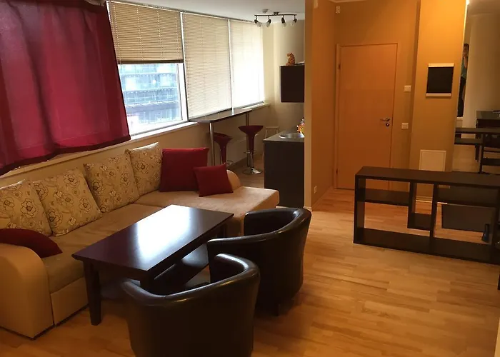 Viru Vaeljak 6 * Tallinn