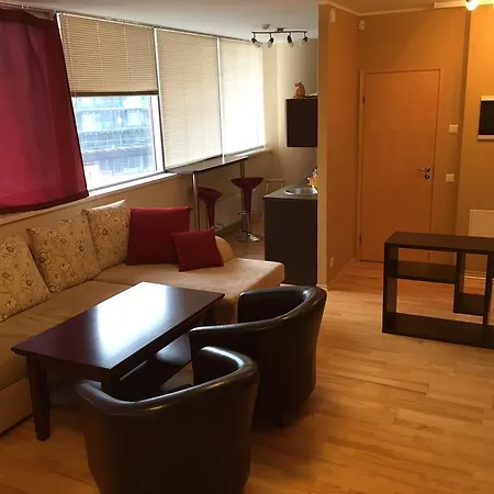 Viru Vaeljak 6 * Tallinn